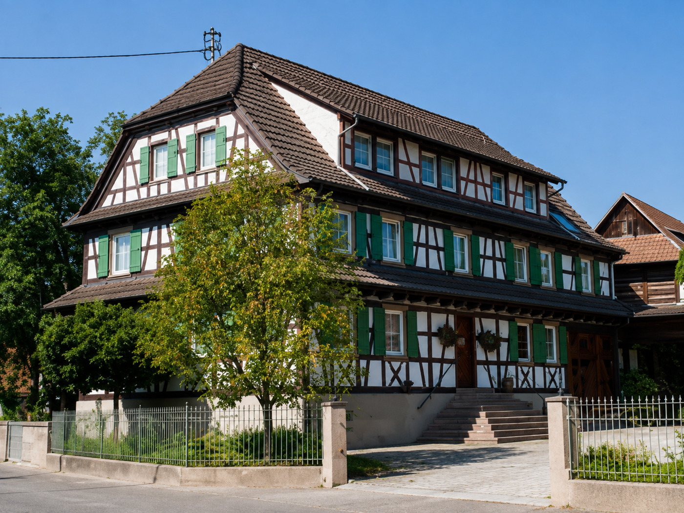 Gebäude der Riedbrennerei Roth