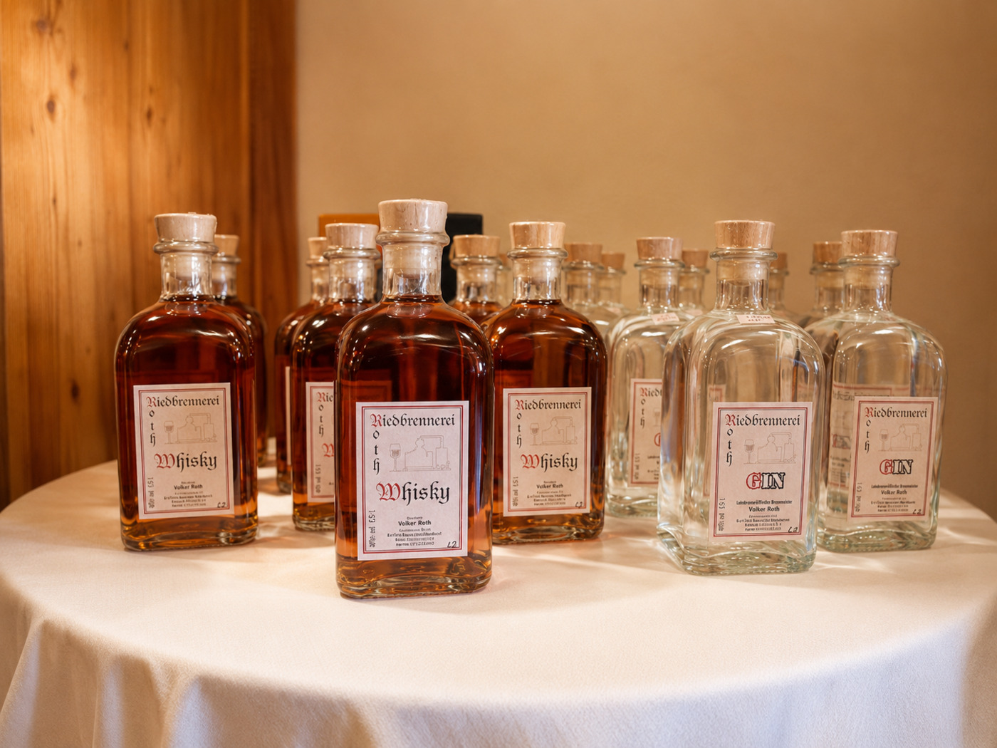 Whisky und Gin der Riedbrennerei Roth